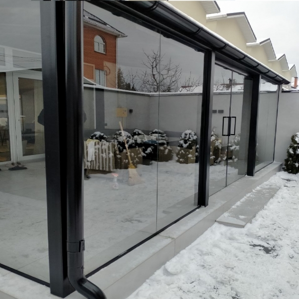 Скління альтанки Baza – скло 10 мм, чорний профіль.