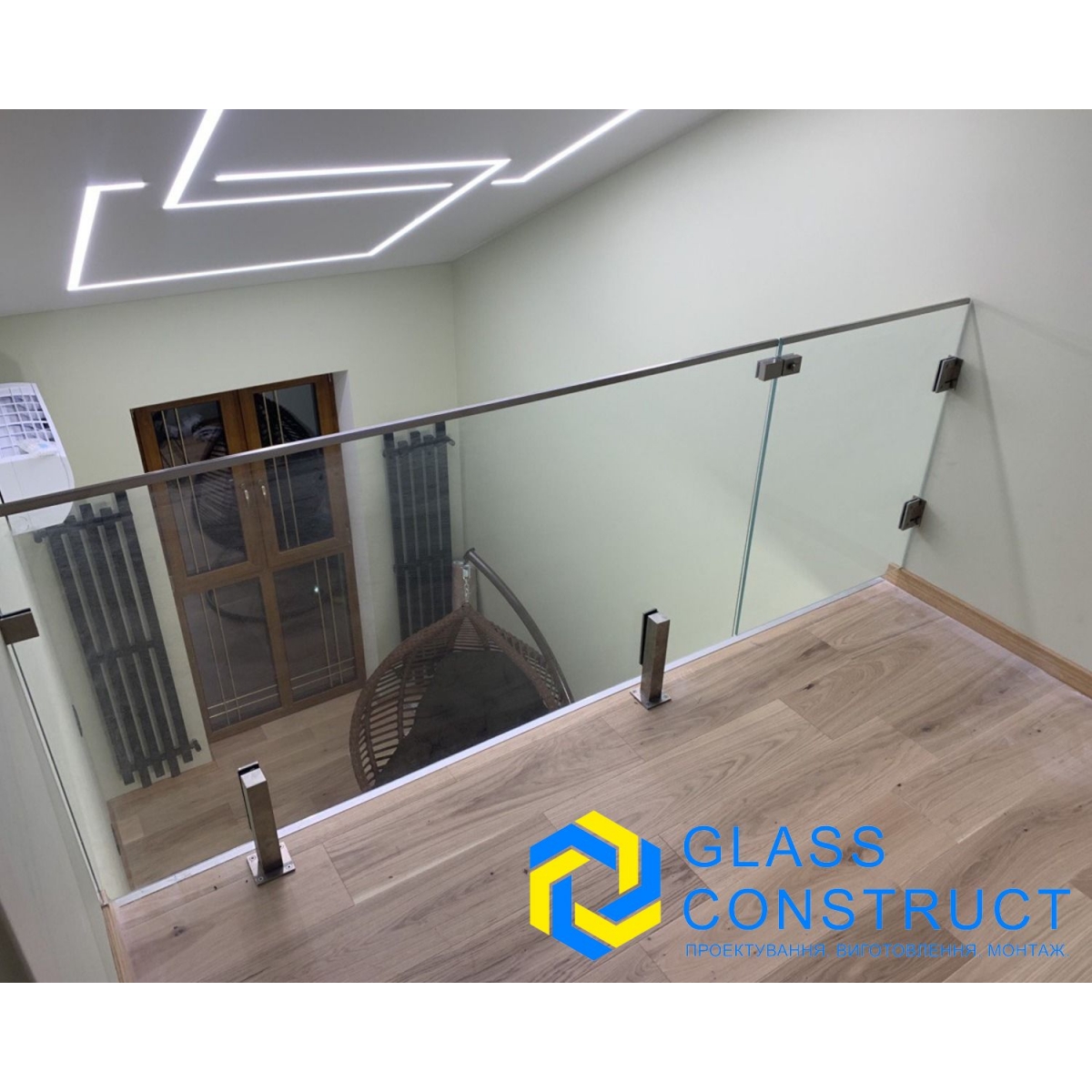 Огородження скляні для сходів, балконів, парапетів веранд.