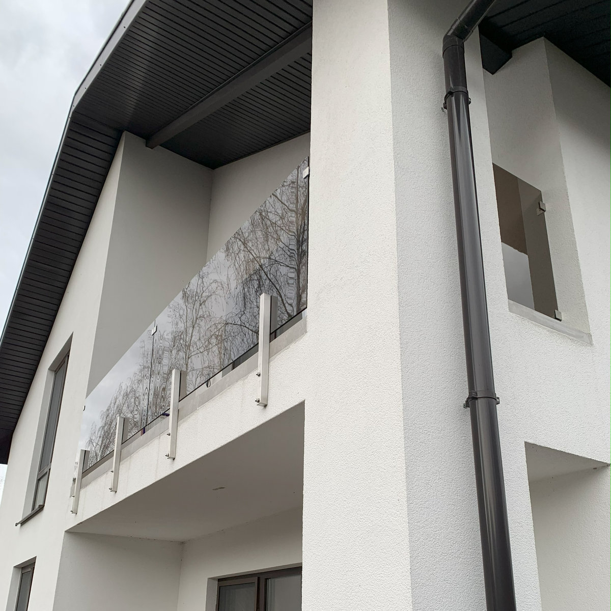 Zaragoza — бронзове огородження другого поверху на виносних стійках з нержавійної сталі