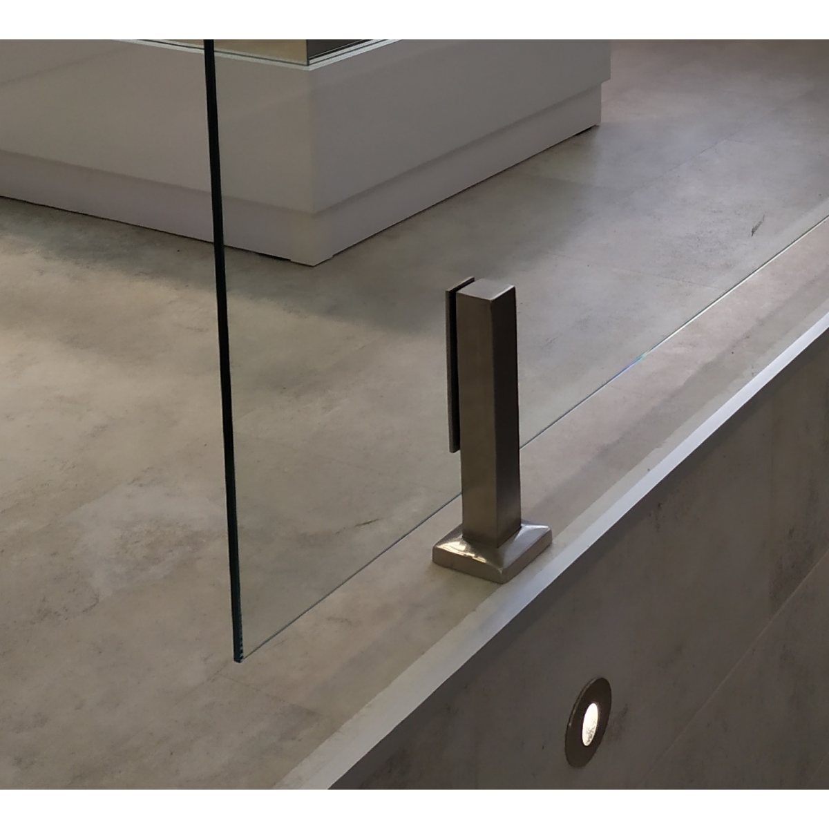 Стійка для скла 250 мм. Матова SSS