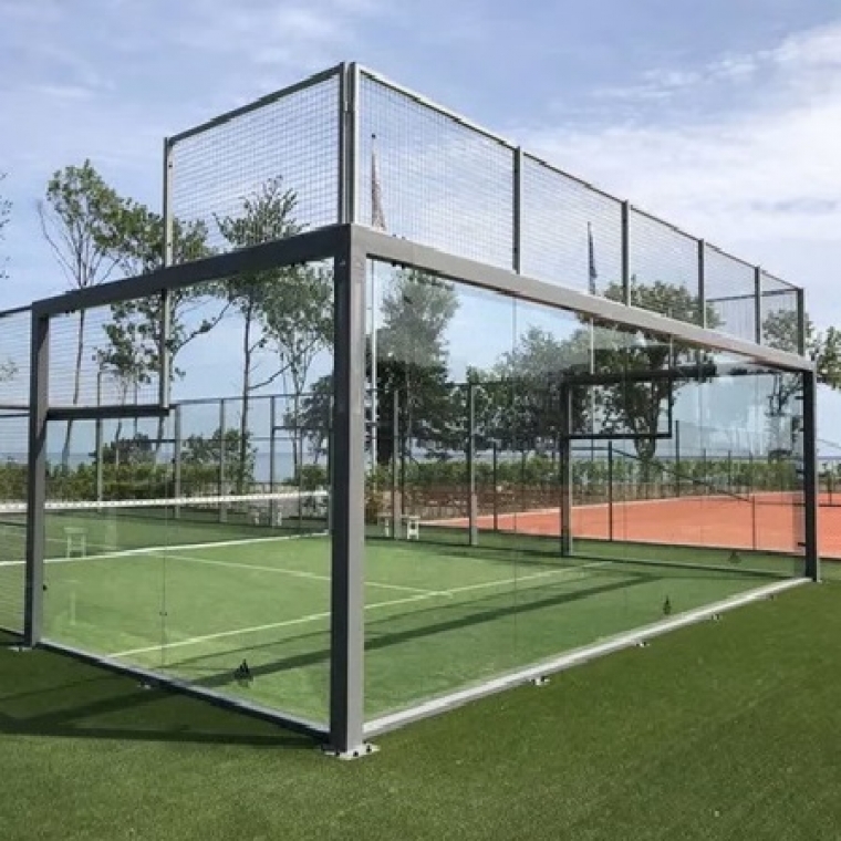 Baeza — преміальна система для падел-кортів