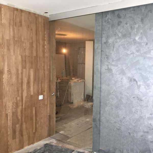 Двери из стекла раздвижные Granada