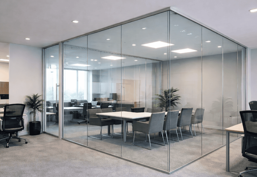 Скляні офісні перегородки